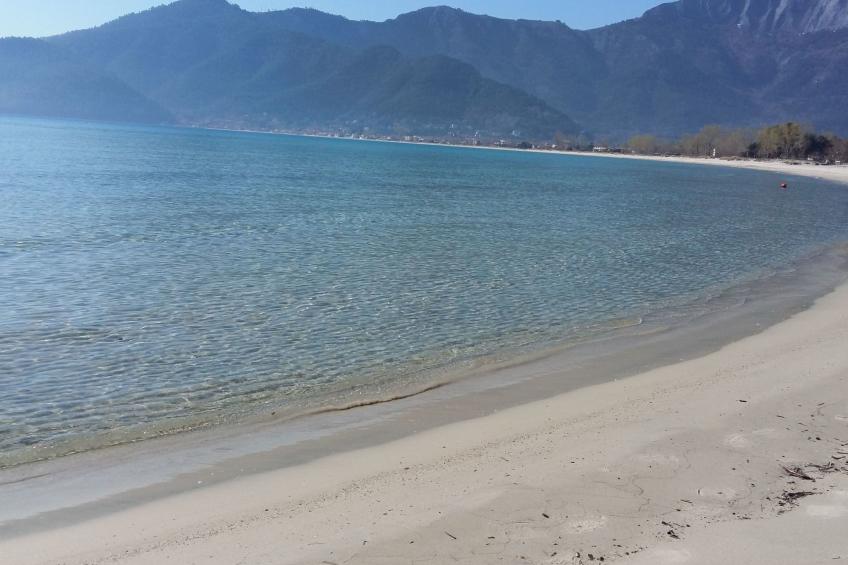 Strandnahes Ferienhaus mit privatem Garten - foto 14