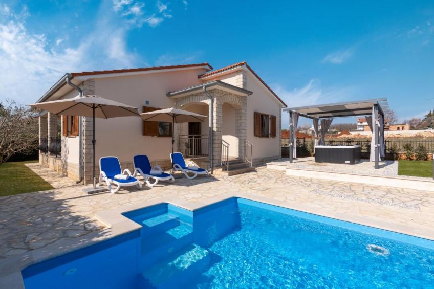 Ferienvilla "Marko" mit Whirlpool