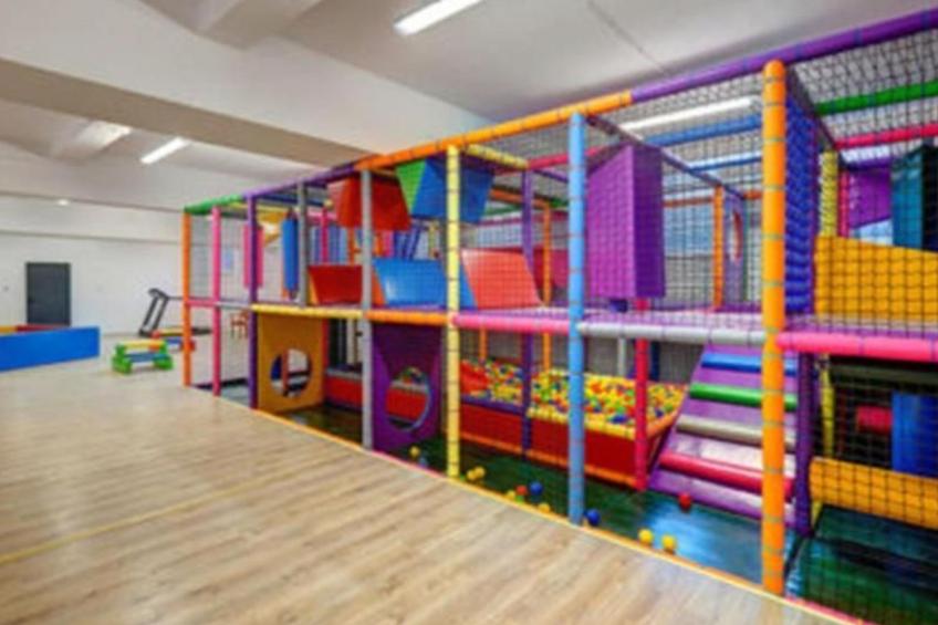 "Apartment 18B" mit Schwimmbad - foto 35