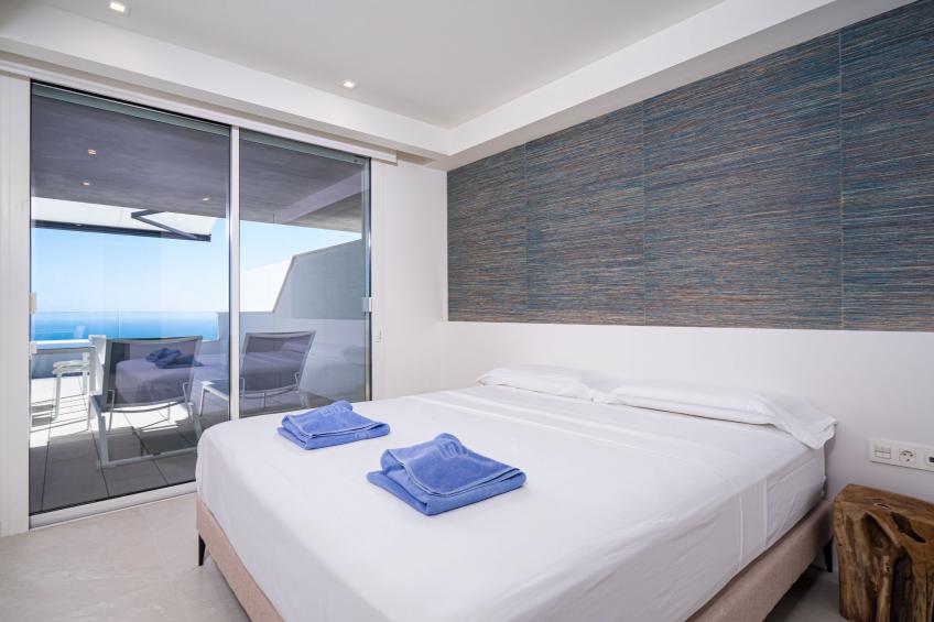 Blue Infinity - foto 11