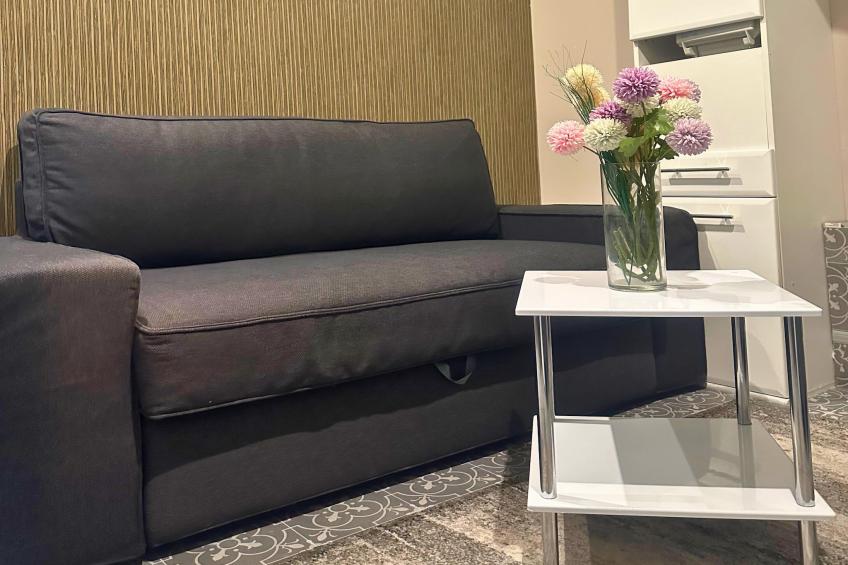 F002 Apartment mit Schlafzimmer DG - foto 6