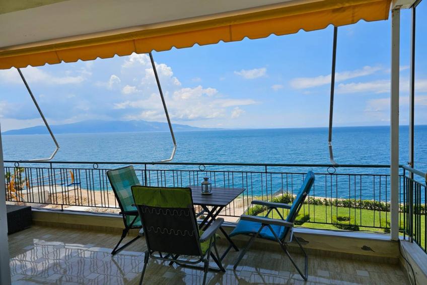 Front line apartment in Saranda - 254 - foto 25