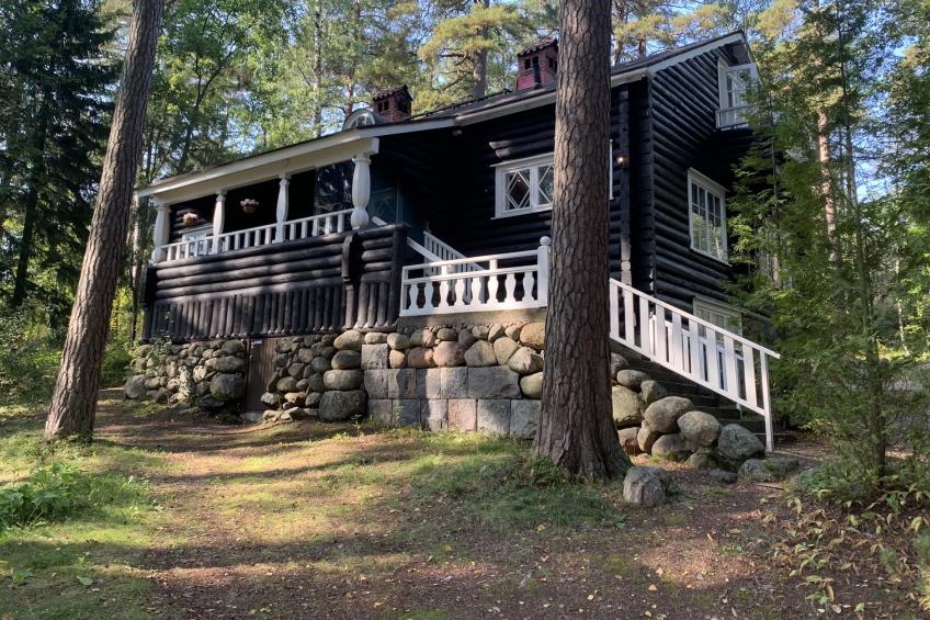 Villa kallahti beach view helsinki