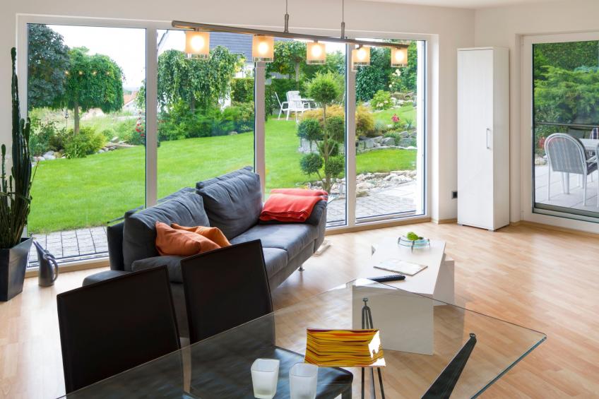 mit schönem Garten - foto 2