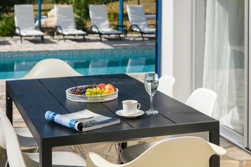 Modernes Ferienhaus in Zaostrog mit Beheiztem Pool - foto 14