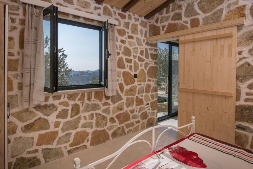 Charmantes Steinhaus mit tollem Panoramablick - foto 20