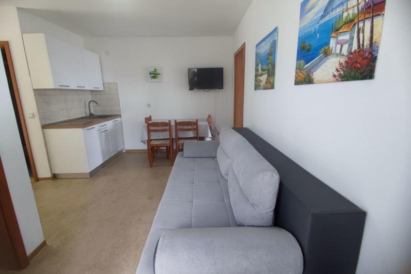 mit zwei Schlafzimmern und Pool - foto 12