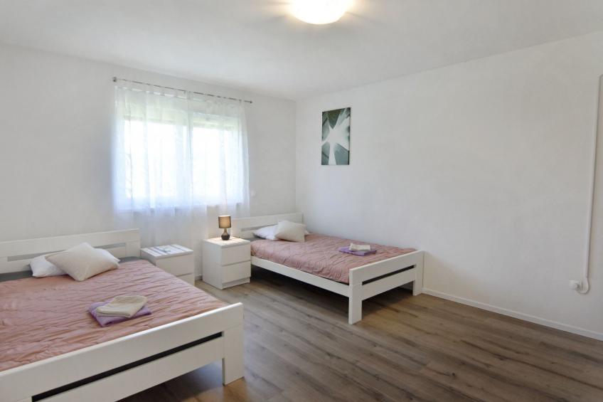 Buroli kuća - foto 12