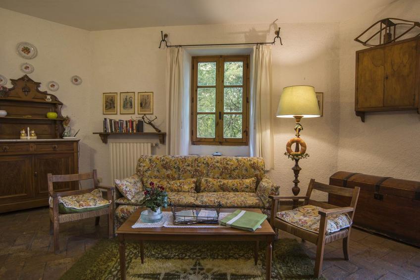 Charmante Schlossunterkunft mit Schwimmbad