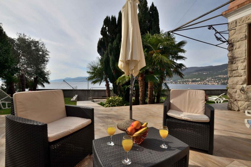 Holiday apartment with terrace and grill, by the sea - BF-48NNR - foto 8