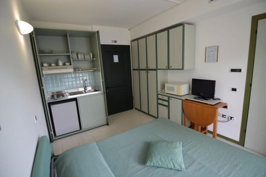 Residence Club House - Cattolica 2-room-apartment 4 Pax - foto 22