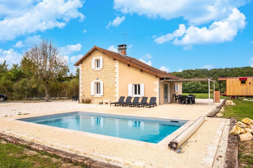 Maison typique vue sur le château d'Hautefort 4 pax