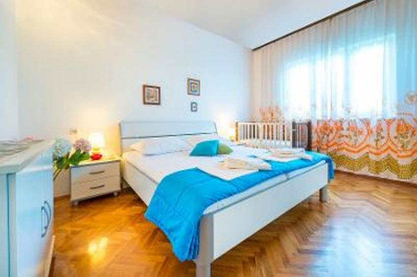 Holiday Home Lido - Three Bedroom Holiday House with Terrace - foto 12