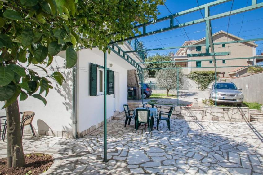 Charming Seaside Escape in Kotor - One Bedroom Apartment with Garden 3 - foto 13
