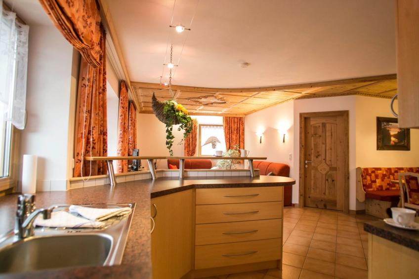 Romantische Wohnung mit Südbalkon und Seeblick