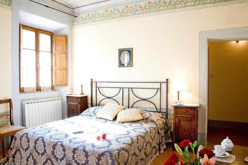 Wohnung in einer alten Villa mit Schwimmbad - foto 14