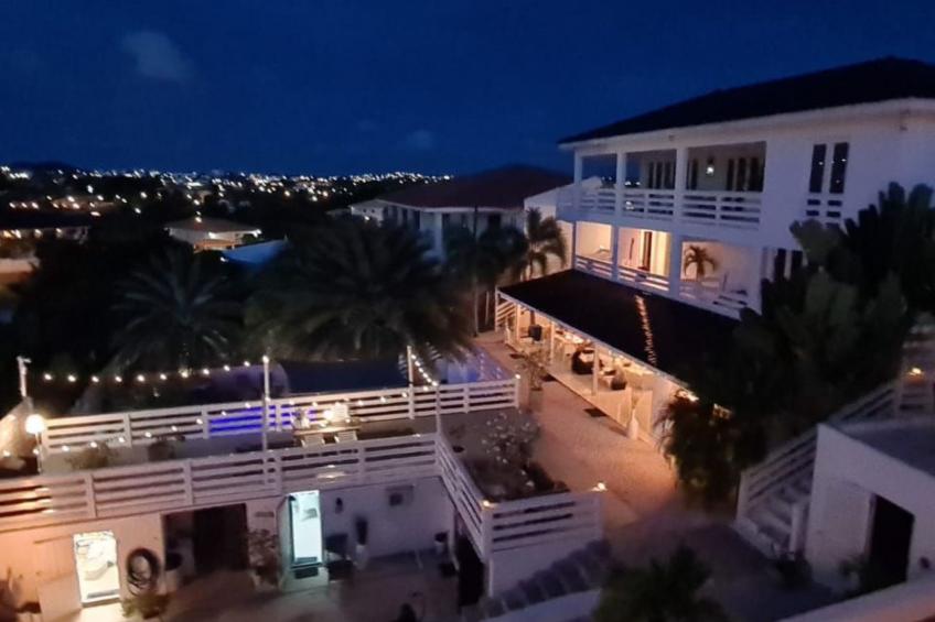 Schöne Familienwohnung mit großer Veranda in Curacao Jan Thiel - foto 53