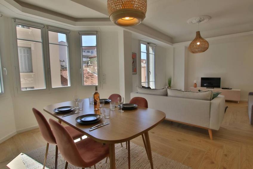 Appartement au Cœur du Centre-Ville d'Antibes - foto 6
