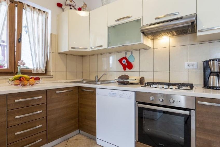 "Villa Mirela" mit Terrasse - foto 20