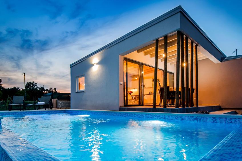 Vollständig freistehende Designervilla mit Infinity-Pool - foto 38