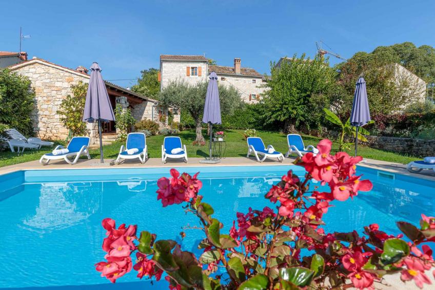 Holiday home mit privatem Pool und Garten - BF-B62P2 - foto 19