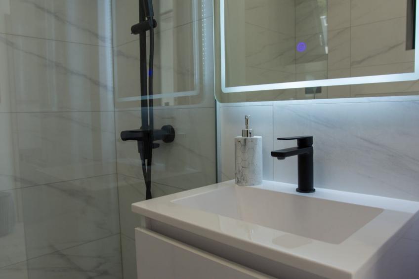 Villa Infinity - Six Bedroom Villa with Swimming Pool and Hot Tube - foto 29