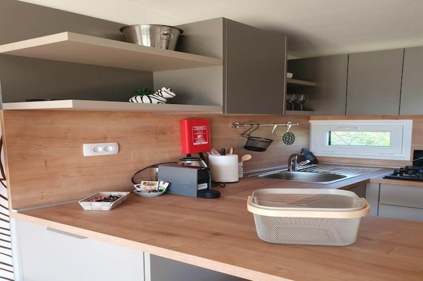 Mobile Homes Karlo & Dino - Two Bedroom Mobile Home with Terrace - Dino - foto 6