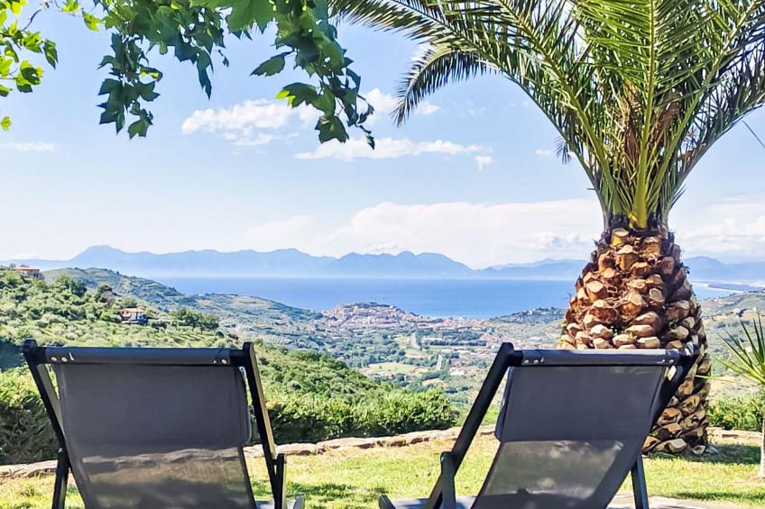 Chalet 'Panorama' mit Infinity-Pool