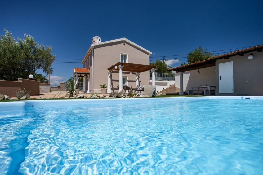"Villa Frana" mit privatem Pool