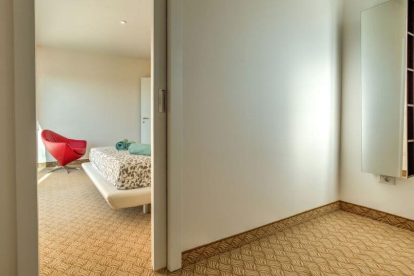 Wohnung "Lovrecica" mit Blick auf das Wasser - foto 16