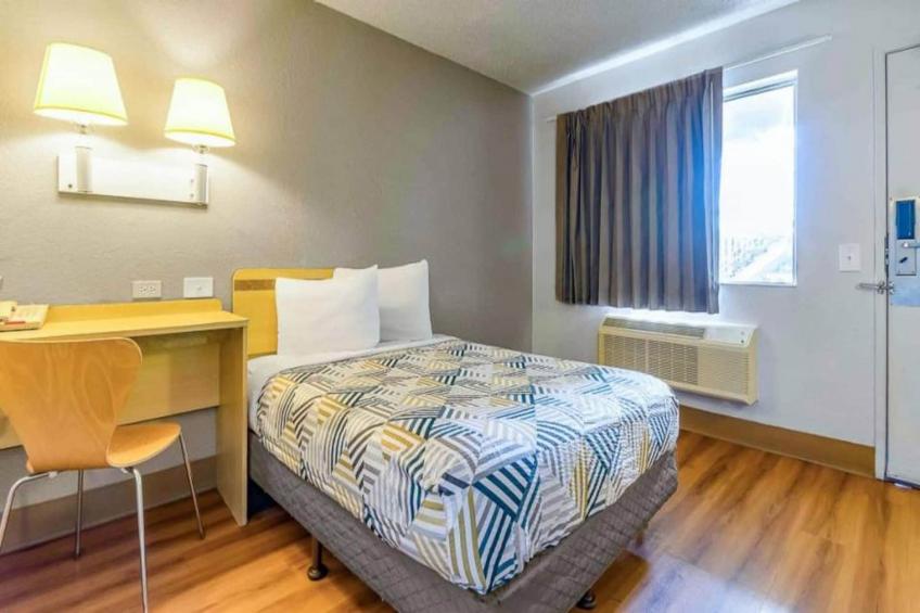 1 Queen Bed - foto 19