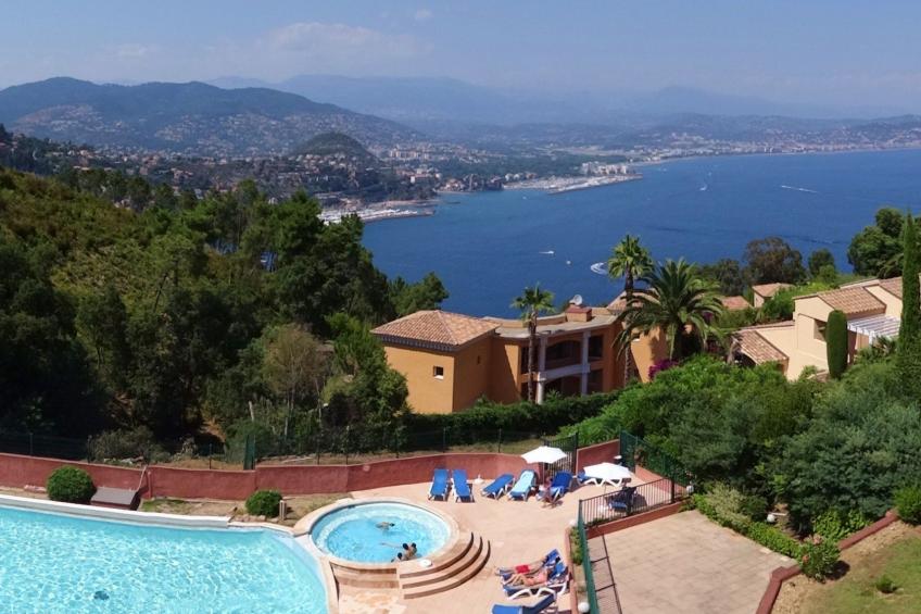 Wohnung panoramischer Meerblick, Schwimmbad, Parkplatz - foto 7