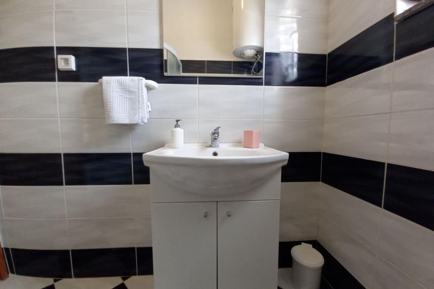 Haus in Sveti Kirin mit Privatem Pool, 4 Schlafzimmer - foto 33