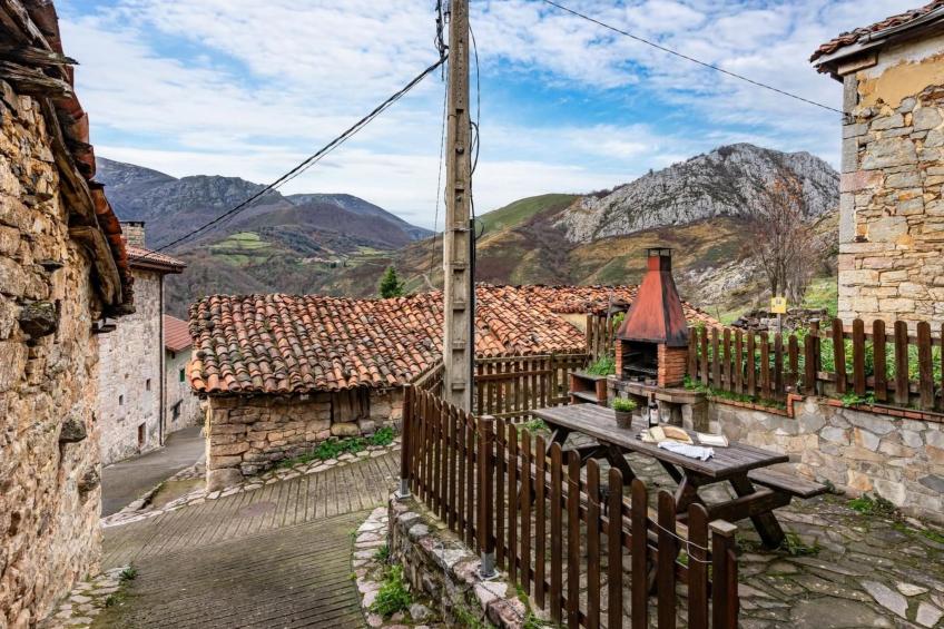 Montegrande, Berghaus in idyllischer Lage - foto 44