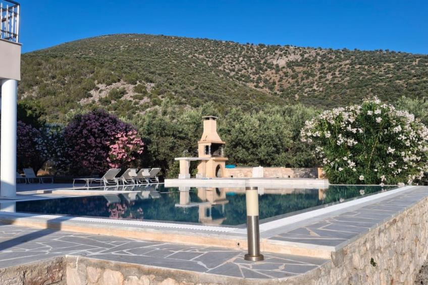 Anwesen "Villa Livadia" mit Infinity-Pool - foto 8