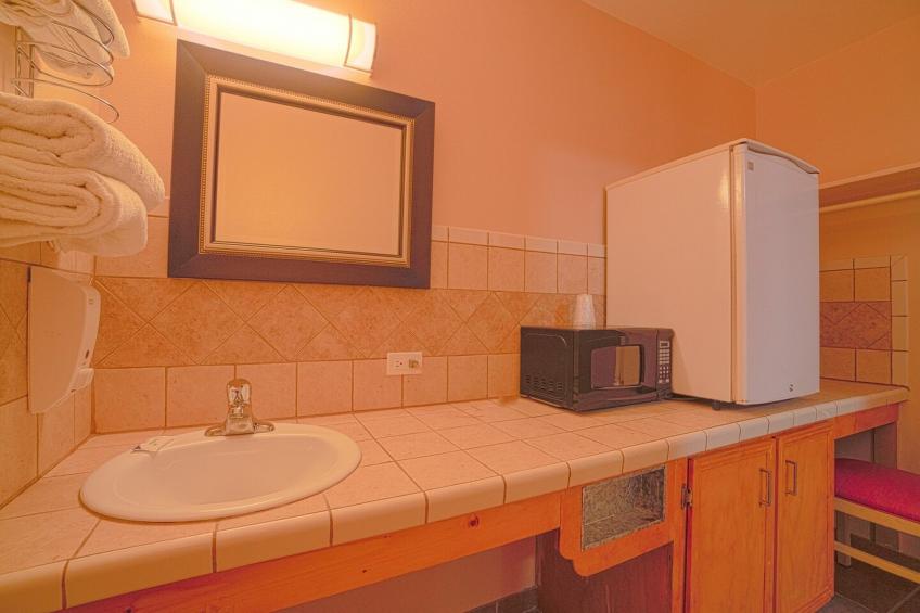 2 Queen Beds with Kitchenette - foto 24