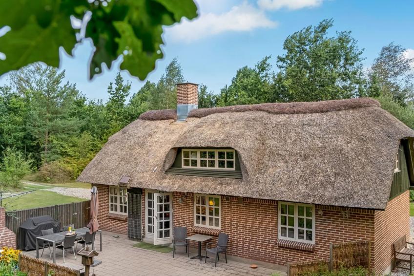 "Hilaria" - 2.1km from the sea