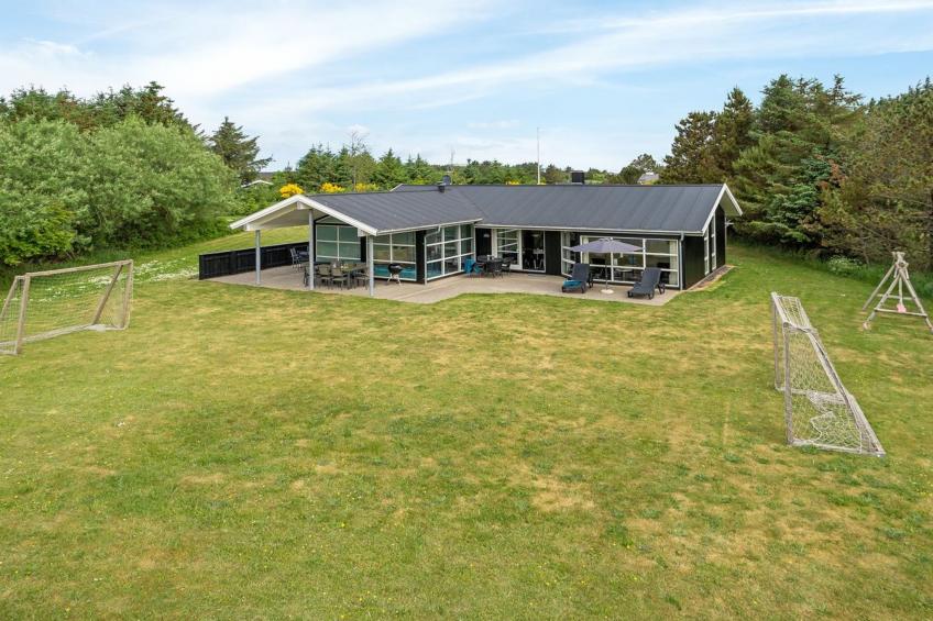 "Aiyana" - 530m from the sea in NW Jutland