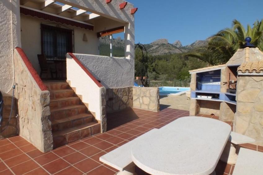 Kleines Landhaus in schöner Umgebung - foto 13