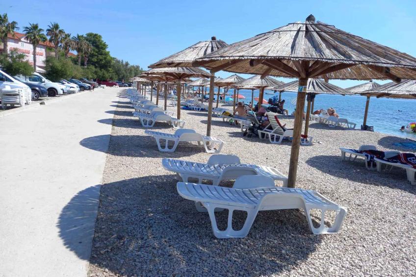 Holiday house with barbecue and air conditioning - BF-HTRK - foto 7