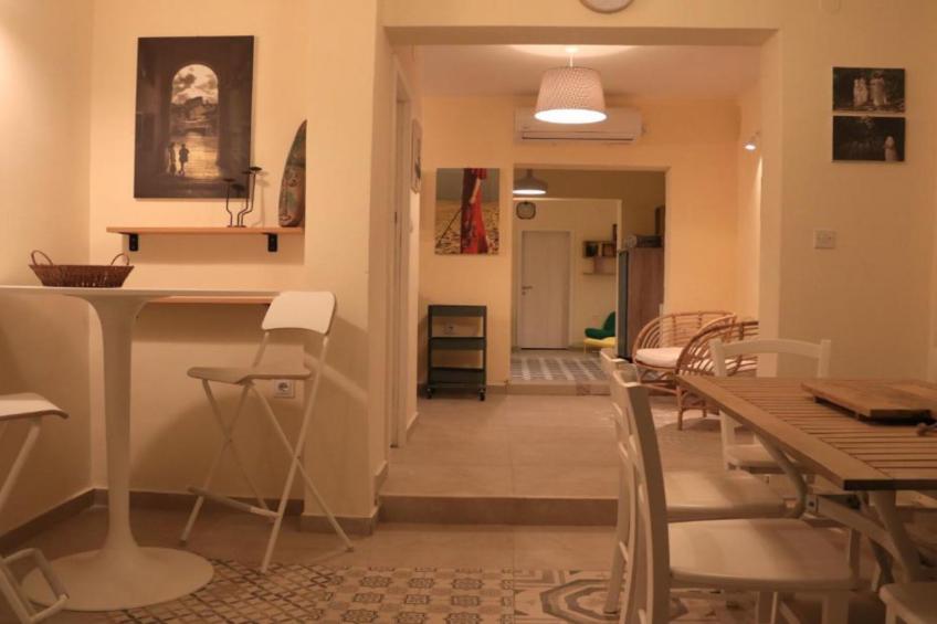 House Leta Cozy Hideaway with Pool - Four Bedroom Holiday Home with Pool - foto 4