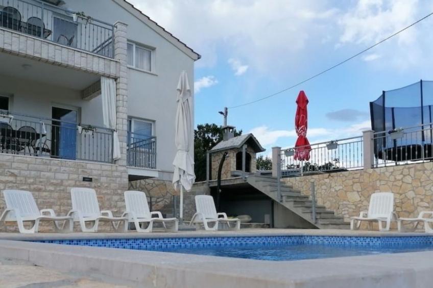 mit privatem Pool - foto 2