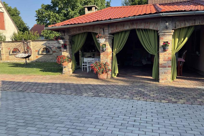 Holiday house with outdoor fireplace and washing machine - BF-GJ38