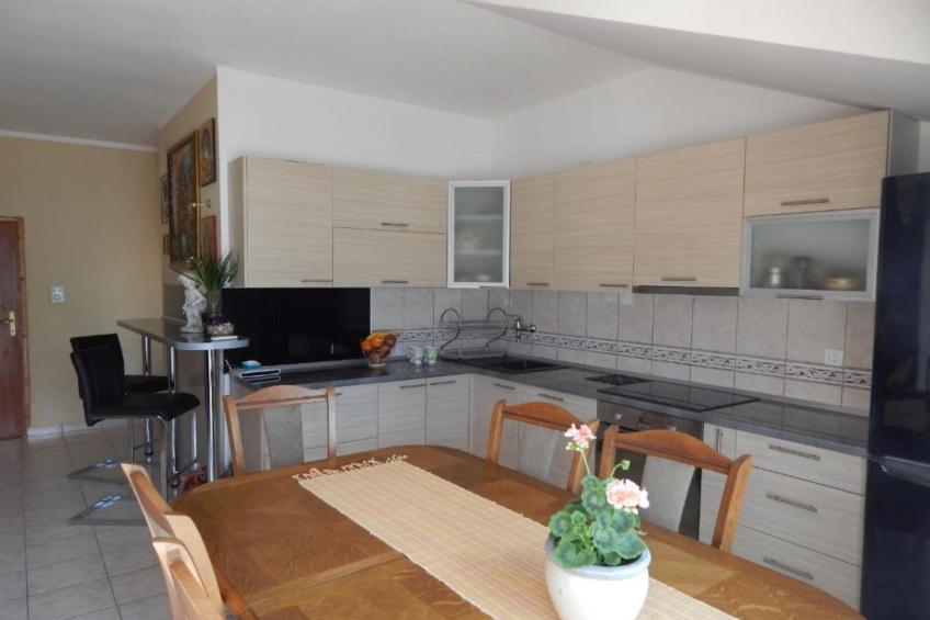 Stunning Beachfront Stay in Herceg Novi - Deluxe One Bedroom Apartment C - foto 3