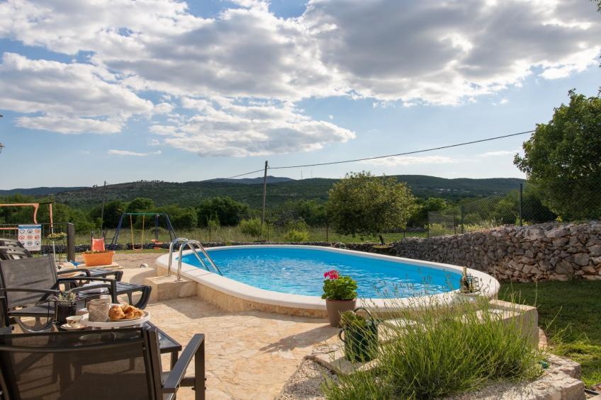 Serene Retreat Holiday Home with Pool - Two Bedroom Holiday Home with Pool - foto 28