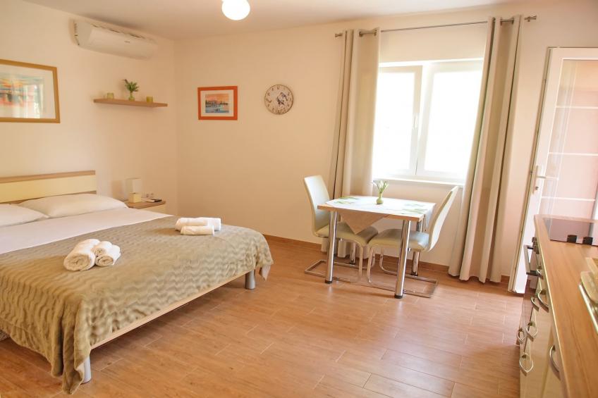 Apartments Villa Rea Orebić - Studio Apartment  ( 1 )