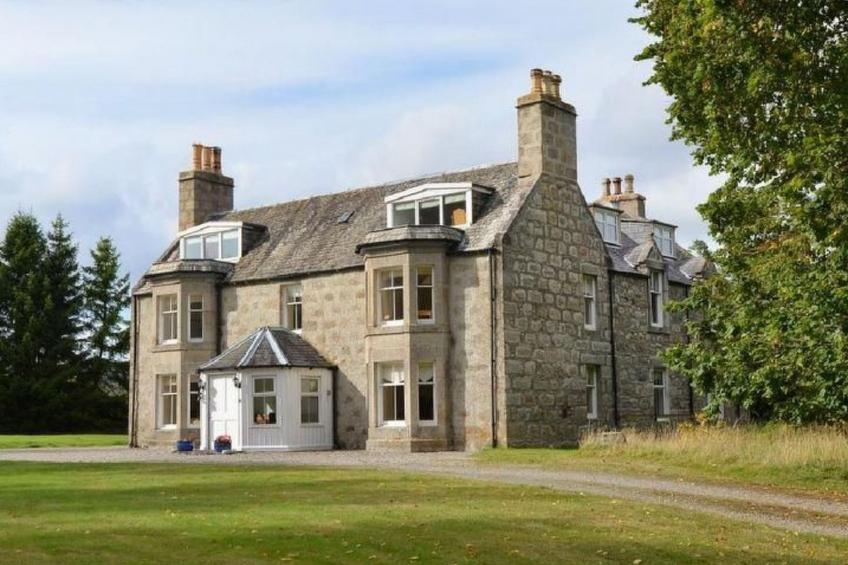 Großes, schottisches Landhaus an der Whiskystraße