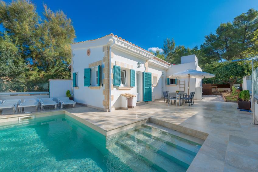 VILLA HERDAIN