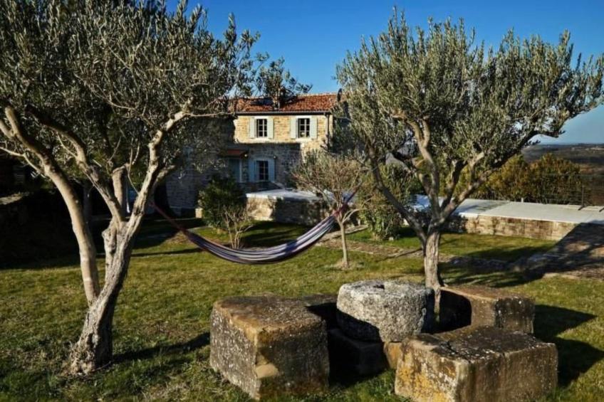 in Kostanjica mit Grill, Terrasse und Garten - foto 38