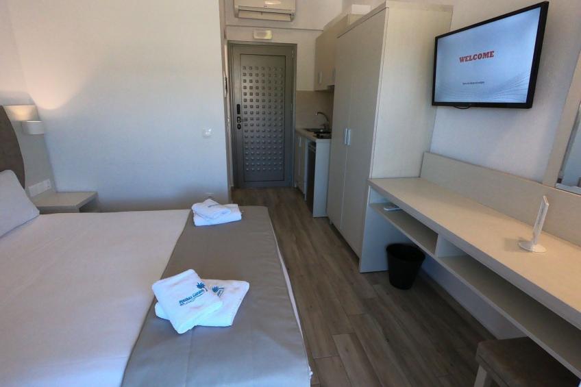 Finikas Garden Studios Pool Garten - foto 6